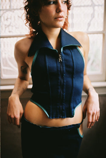 THE GREENER VEST (THE GRASS IS GREENER SET)