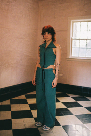 THE GREENER PANT (THE GRASS IS GREENER SET)